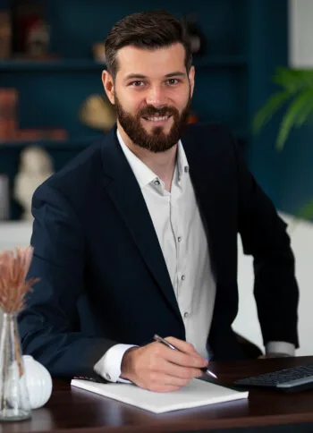 Our Financial Experts The Team  Member Solution. - jiuyou